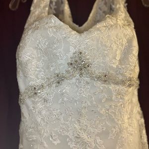 Brand new size 26 wedding dress